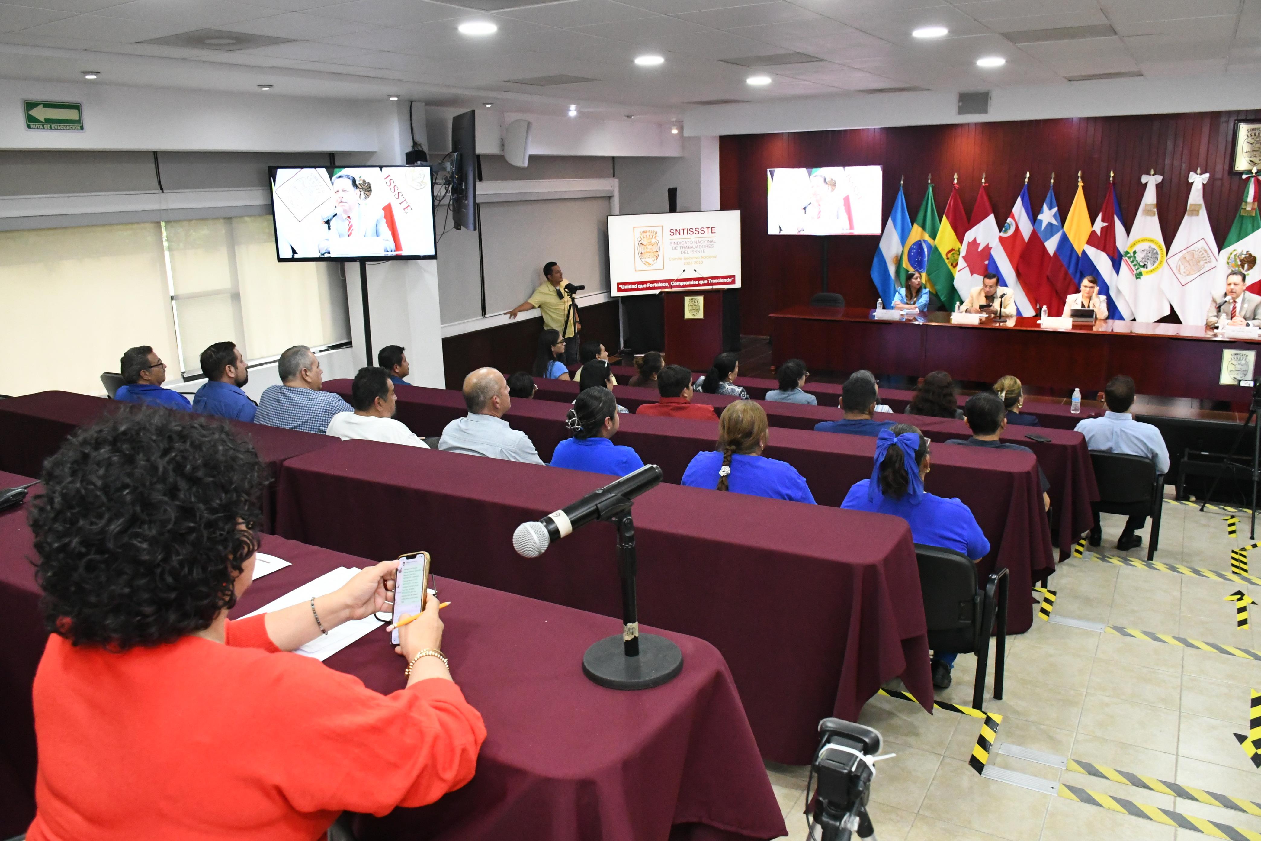 Visita compañeros de Tamaulipas, Sección XXXVII